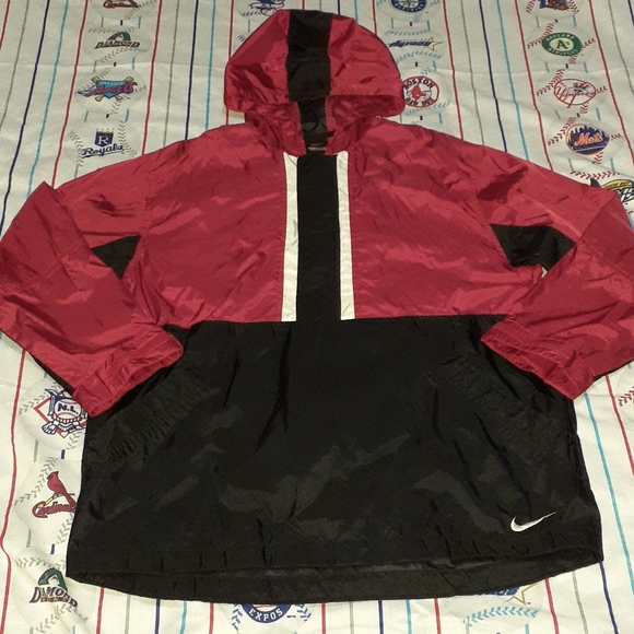 red nike pullover windbreaker
